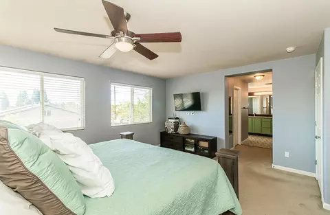 704 11th St, Sanger, CA 93657 photo 22