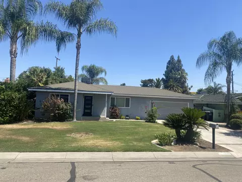 2830 W Cornell Ave, Visalia, CA 93277