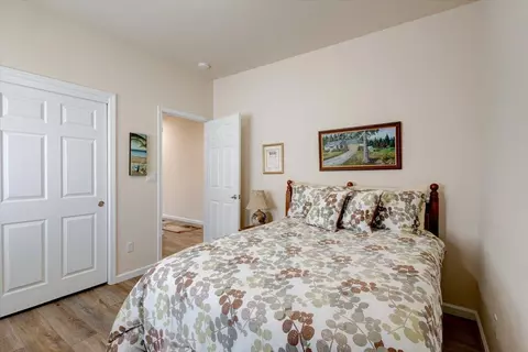 4036 E Willow Ave, Visalia, CA 93292 photo 14