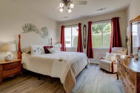 4036 E Willow Ave, Visalia, CA 93292 photo 16