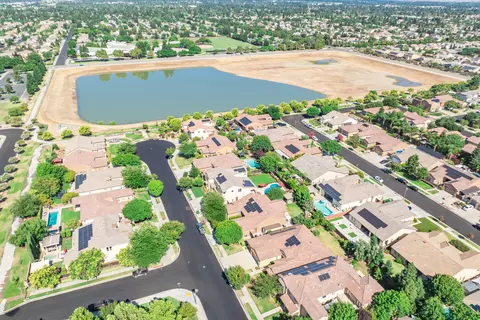 3159 Beverly Ave, Clovis, CA 93619 photo 60