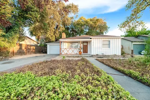 3117 E Westcott Ave, Visalia, CA 93292