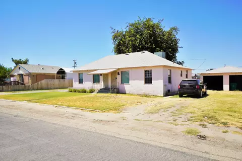 3238 W Henson St, Riverdale, CA 93656