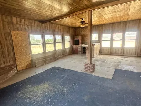 8736 Road 252, Terra Bella, CA 93270 photo 9