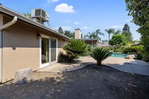 650 E Vine Ct, Visalia, CA 93292 photo 41