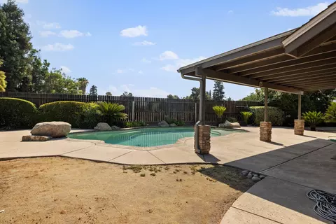 650 E Vine Ct, Visalia, CA 93292 photo 33