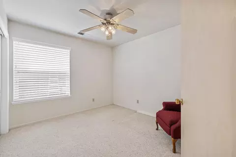 650 E Vine Ct, Visalia, CA 93292 photo 29