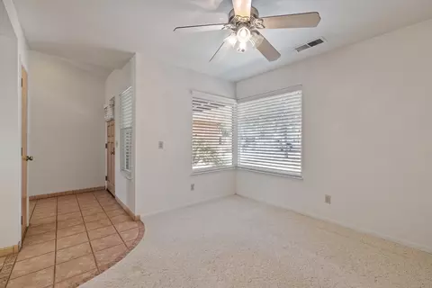 650 E Vine Ct, Visalia, CA 93292 photo 8
