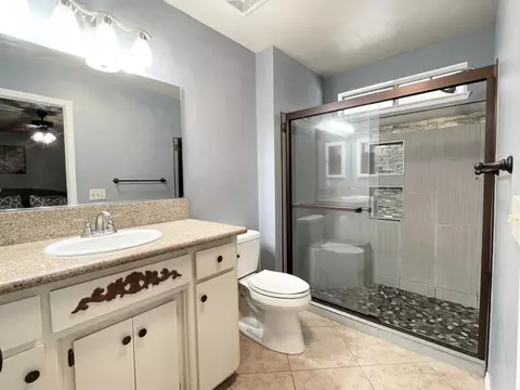 644 E Vine Ct, Visalia, CA 93292 photo 22