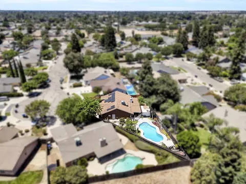 644 E Vine Ct, Visalia, CA 93292 photo 39