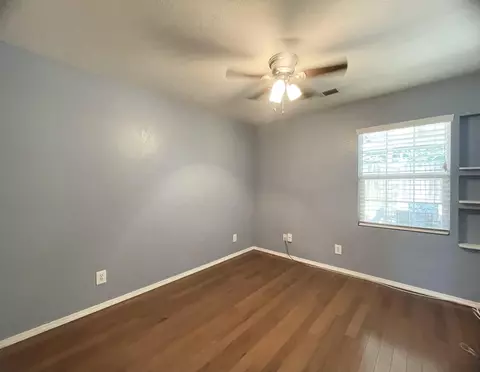 644 E Vine Ct, Visalia, CA 93292 photo 19