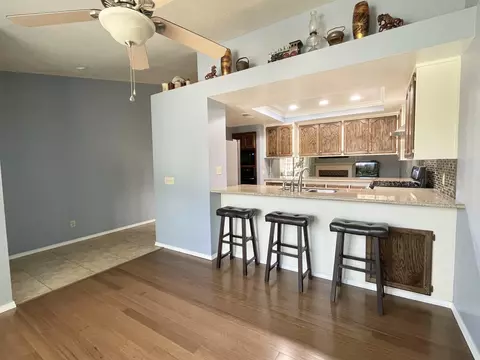 644 E Vine Ct, Visalia, CA 93292 photo 9