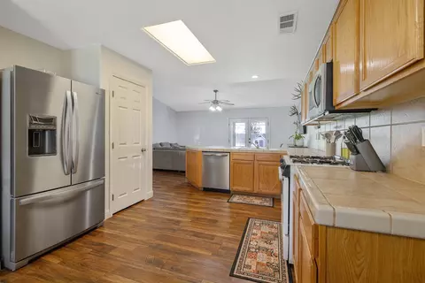 3750 E Harvard Ave, Visalia, CA 93292 photo 17