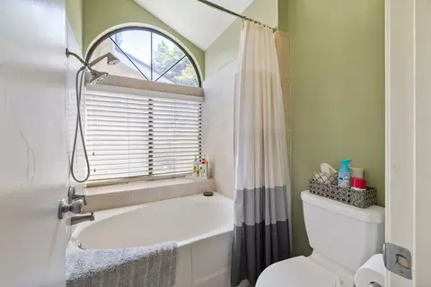 1442 E Castleview Ave, Visalia, CA 93292 photo 21