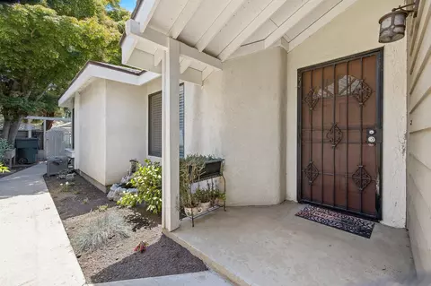1442 E Castleview Ave, Visalia, CA 93292 photo 7