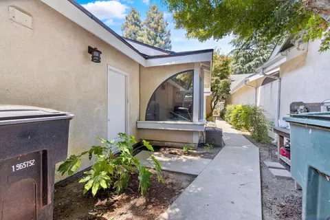 1442 E Castleview Ave, Visalia, CA 93292 photo 5