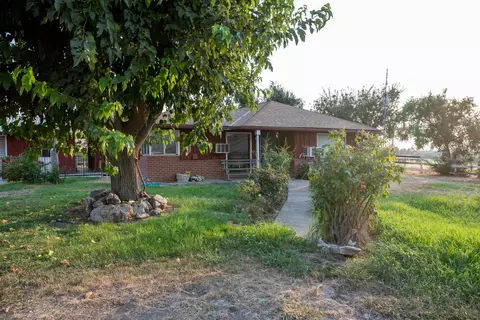 28536 Avenue 138, Porterville, CA 93257