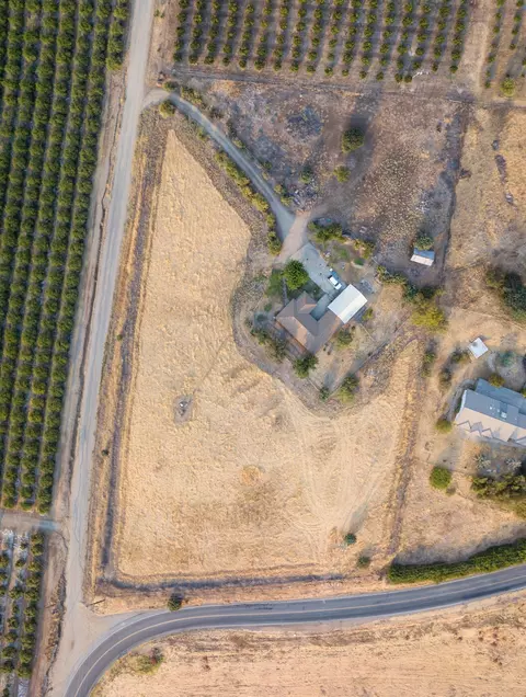 28536 Ave 138 # -1, Porterville, CA 93257