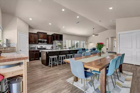 3616 E Westcott Ave, Visalia, CA 93292 photo 27