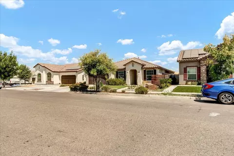 3616 E Westcott Ave, Visalia, CA 93292 photo 3