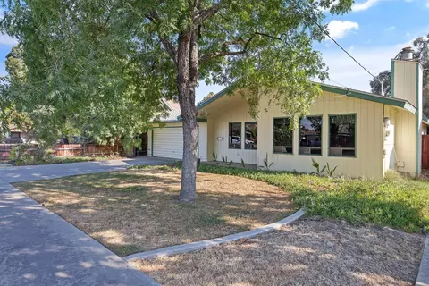 503 Neville St, Hanford, CA 93230