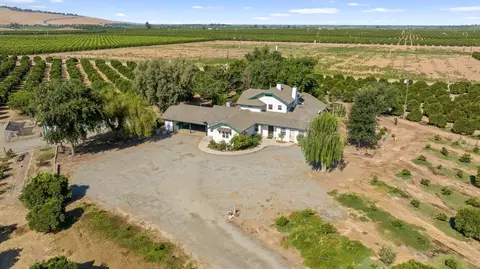 31147 Mehrten Dr, Exeter, CA 93221 photo 5