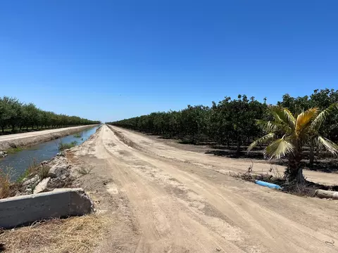Avenue 144, Tipton, CA 93272 photo 3