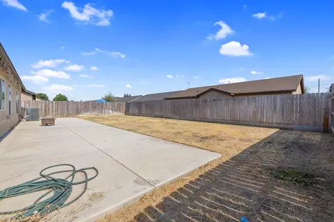 1805 Hermosa Ave, Tulare, CA 93274 photo 25