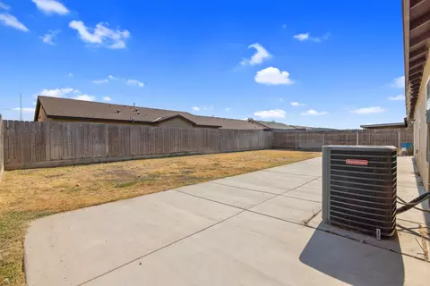 1805 Hermosa Ave, Tulare, CA 93274 photo 26