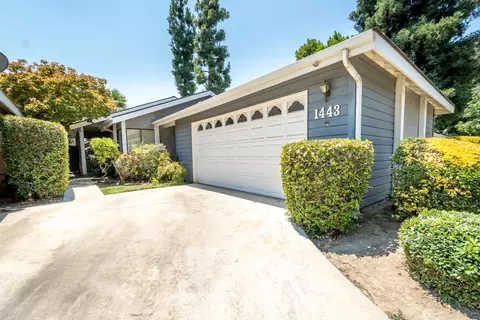 1443 E Vassar Dr, Visalia, CA 93292