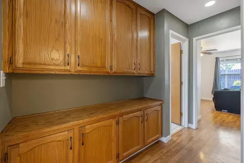 641 E Vine Ct, Visalia, CA 93292 photo 9