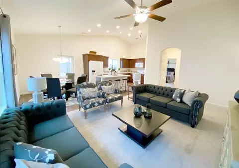 351 Hampton St, Exeter, CA 93221 photo 3