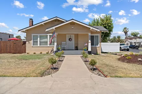 1530 N Harris St, Hanford, CA 93230