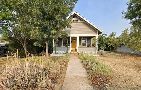 73 N E St, Porterville, CA 93257