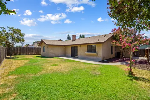 1816 E Parker Ct, Visalia, CA 93292 photo 27
