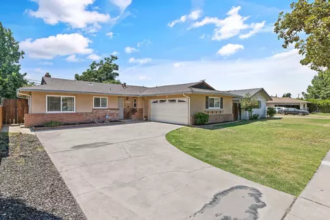 3915 N 7th St, Fresno, CA 93726