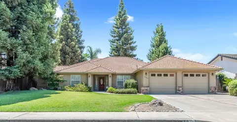 4709 W Allen Ave, Visalia, CA 93291
