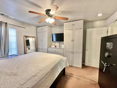 281 N Patsy St, Porterville, CA 93257 photo 8