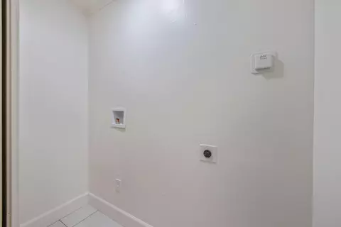 1020 Stevens St, Taft, CA 93268 photo 9