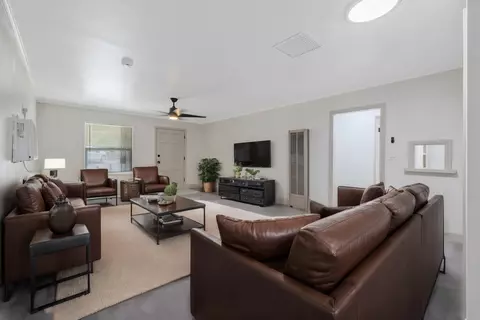 1020 Stevens St, Taft, CA 93268 photo 4