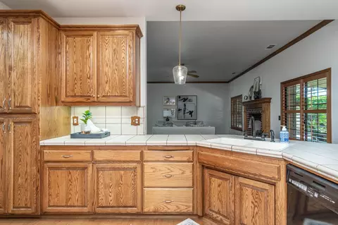 613 Pheasant Ct, Exeter, CA 93221 photo 13