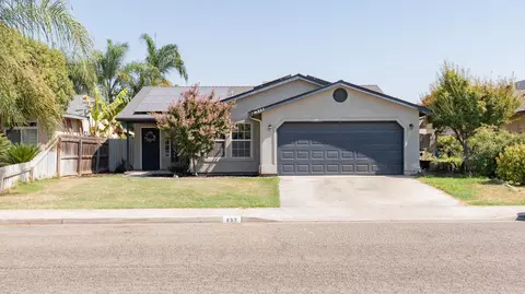 852 W Springville Ave, Porterville, CA 93257