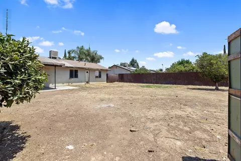 15851 Edmiston Ave, Ivanhoe, CA 93235 photo 29