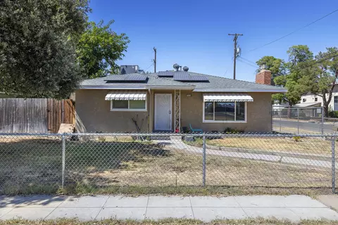 4149 E Cortland Ave, Fresno, CA 93726