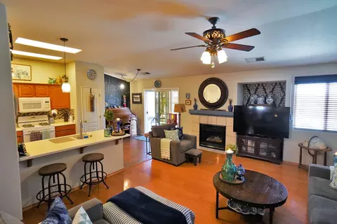 661 Sandcastle Ave, Lemoore, CA 93245 photo 23