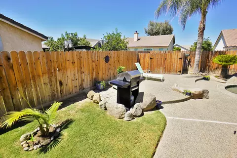 661 Sandcastle Ave, Lemoore, CA 93245 photo 56