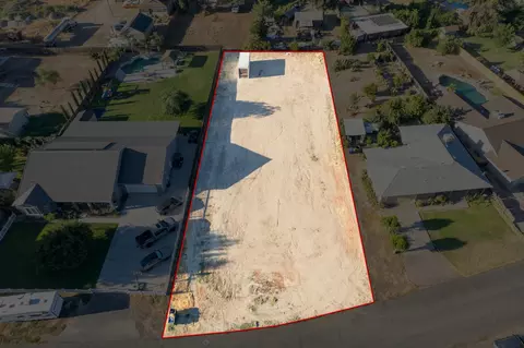 E Murphy Avenue, Laton, CA 93242 photo 10