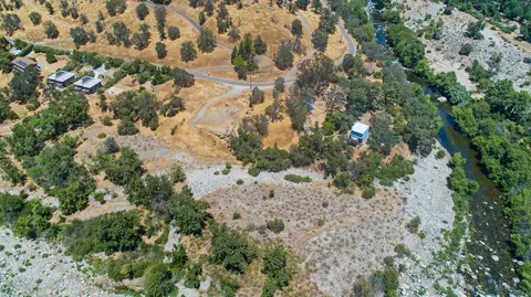 44428 Dinely Dr, Three Rivers, CA 93271 photo 9