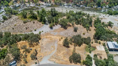 44428 Dinely Dr, Three Rivers, CA 93271 photo 12