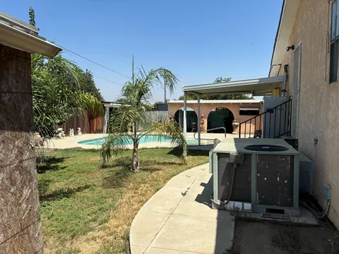 19274 Rd 234, Strathmore, CA 93267 photo 4